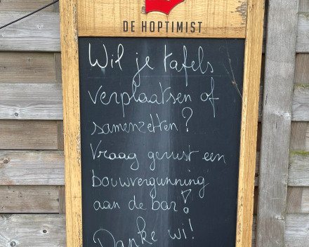 Het vernieuwde terras van de Hoptimist